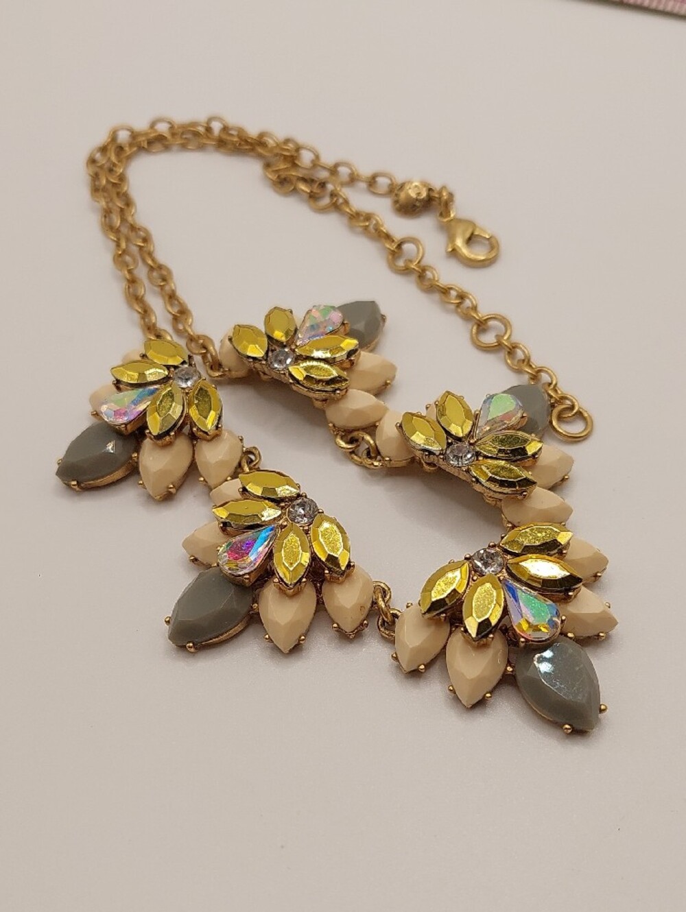 J. CREW Gold Tone AB RHINESTONE Statement Choker Necklace - Matte Goldtone EUC - Picture 9 of 9